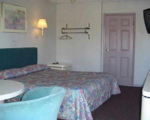 Red Carpet Inn Berlin Exterior foto